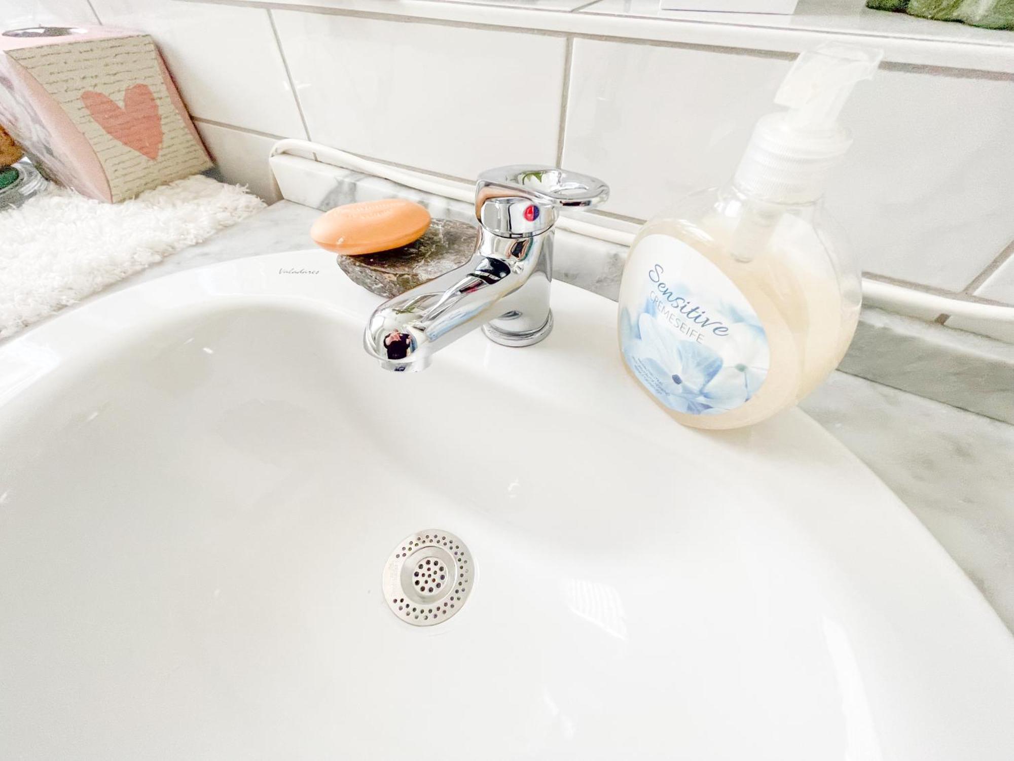 Zimmer In Kuenstlerwohnung Stoccarda Esterno foto